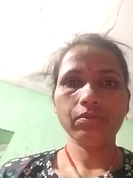 Snapshot of KIRTI12_HOT chatting on October 7, 7:07 pm KIRTI12 HOT online show from October 7, 7:07 pm