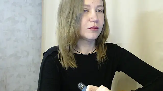 Snapshot of harpermoss chatting on October 25, 11:00 pm harpermoss online show from October 25, 11:00 pm