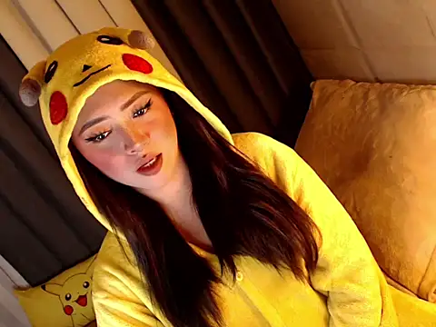 yourdevilsweettsx online show from March 25, 1:25 pm