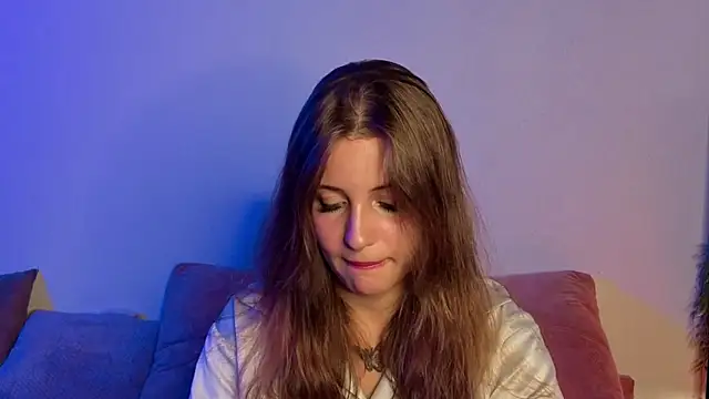 LoveSeekins online show from November 12, 7:45 pm