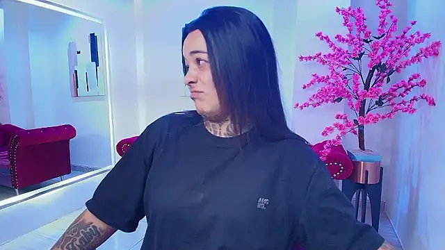 Black roseee online show from March 5, 3:57 am