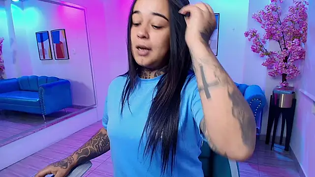 Black roseee online show from March 17, 3:54 am