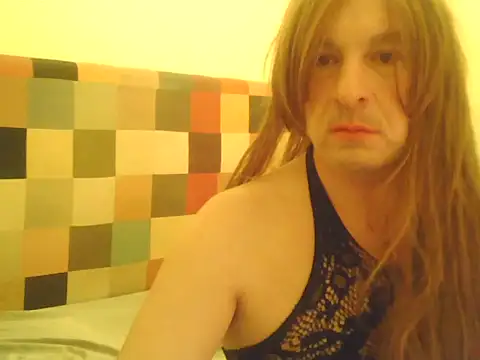 tuplaceroll online show from November 25, 2:58 am