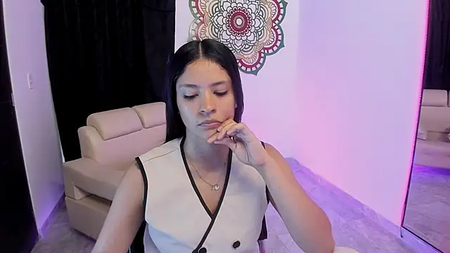 Candy fox 19 online show from March 14, 5:03 pm