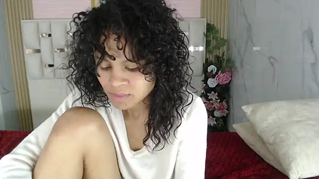 catalina5 s online show from March 28, 8:36 am