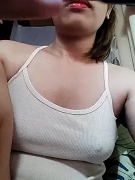 Sweet Asian25 online show from February 8, 10:34 pm