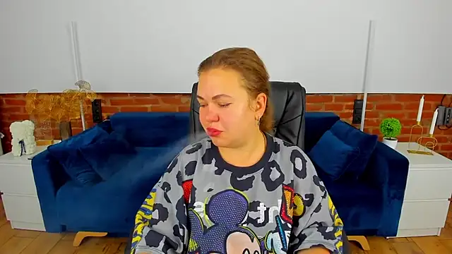 Miia Crystal online show from September 23, 6:00 am