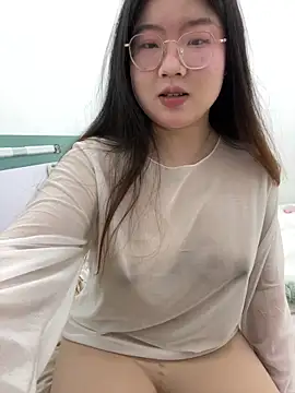 xxwang20 online show from February 8, 4:00 pm