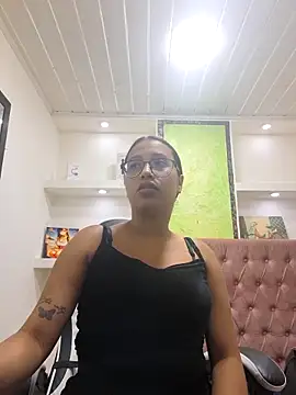 susan mooree online show from November 17, 6:52 pm