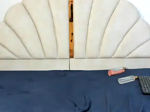 Kimberly TaylorX online show from September 18, 7:56 pm