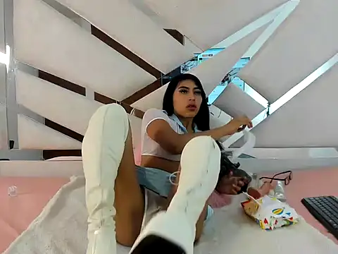 Kimberly TaylorX online show from November 30, 7:34 am