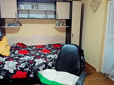 Soffy Skye online show from March 10, 6:17 am