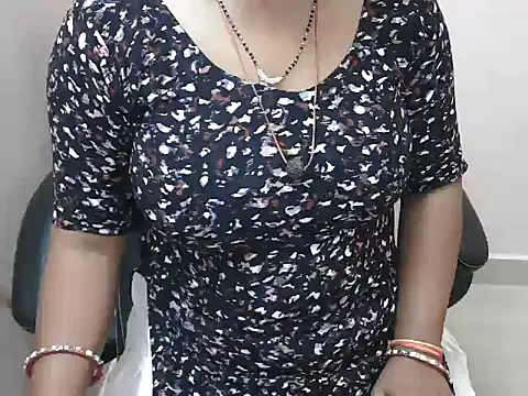 bold naina online show from November 18, 4:02 am