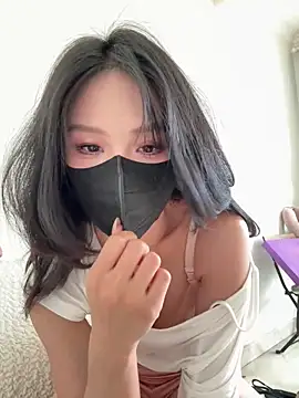 Qiyue99 online show from May 13, 8:09 am