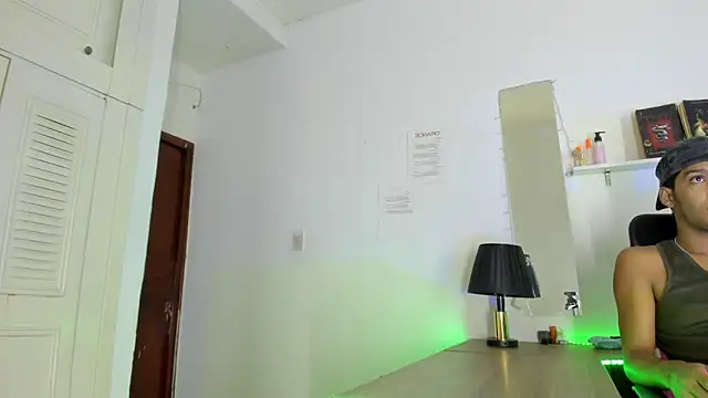 xxKamadevaxx online show from March 30, 12:38 pm