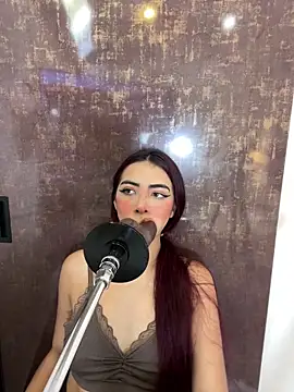 cherry skinny  online show from December 14, 4:07 am