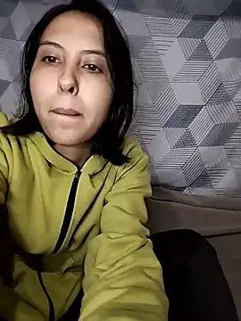 scarletoficial online show from June 9, 2:22 am