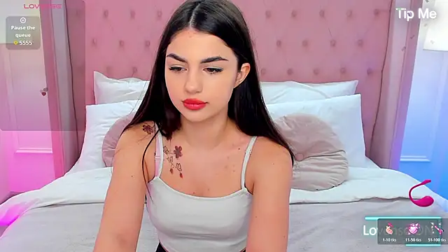 HelenTiny online show from November 26, 1:34 pm