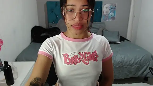 mia sexgirl online show from February 2, 12:26 pm