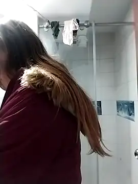 LaraCaliente online show from October 29, 3:33 am