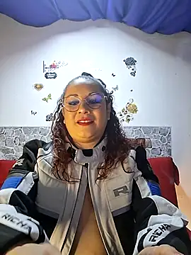 zamy x online show from January 10, 3:00 am