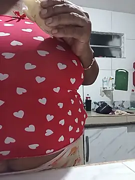 Rosabela04 online show from May 16, 1:41 am