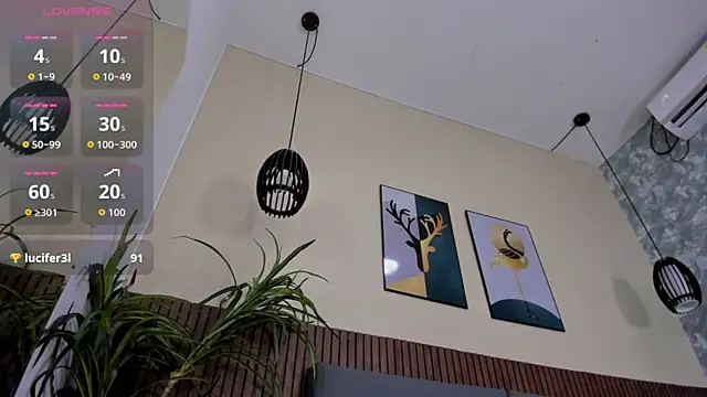 EmillyHarper  online show from November 28, 4:26 am