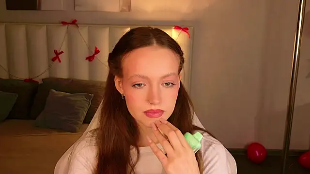 SallyPinkman online show from February 16, 12:16 pm