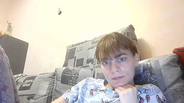 Loriven online show from October 5, 6:24 pm