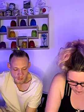 HartUndHerzlichCouple online show from October 24, 9:11 pm