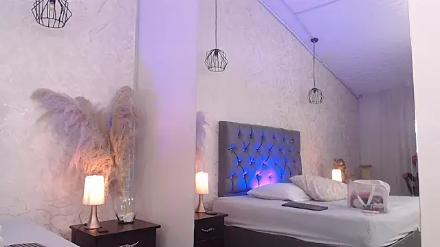 Sabriinaa Foxx online show from March 14, 1:01 pm