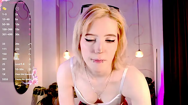 MorgyAsuna  online show from December 5, 2:07 pm