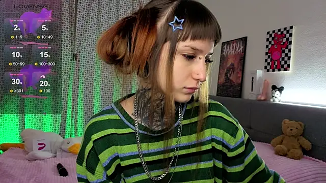 LilithPoison online show from December 4, 6:52 pm