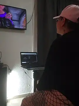 agnesvela online show from April 10, 7:47 am