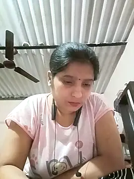 aliya-jaan71 online show from May 11, 5:21 pm