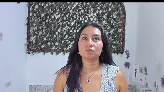 Luna021 1 online show from October 17, 6:55 pm