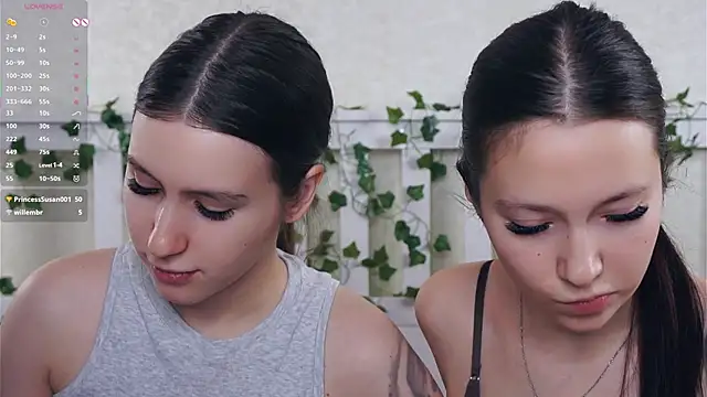 GabrielleLynchard online show from February 4, 9:07 pm