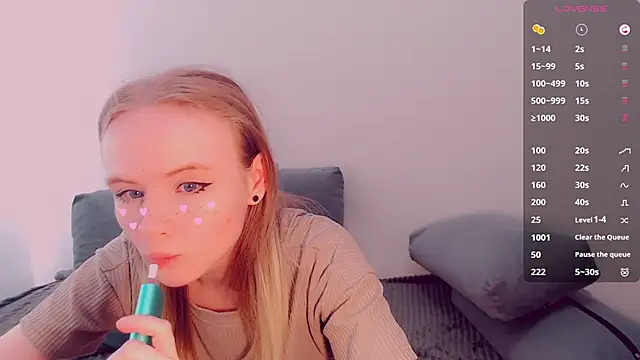 AliceNya cute online show from April 21, 7:04 am