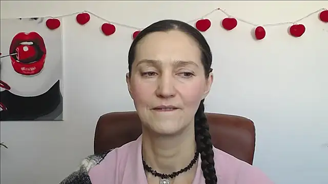 TayaFinch online show from February 21, 1:34 pm