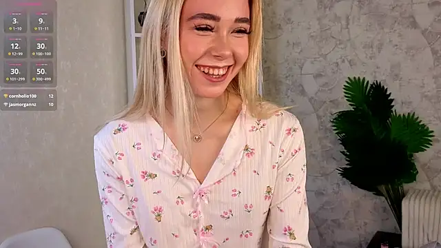 MarniOrdway online show from October 12, 5:37 pm