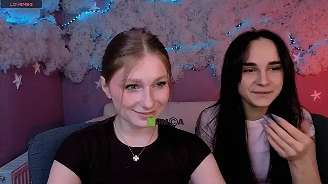 ariana ross7 online show from April 1, 7:11 pm