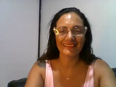 dulcefanny online show from February 22, 1:17 am