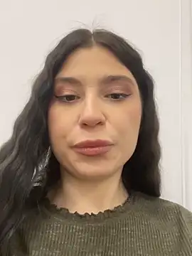 Snapshot of Valerie_Ohara chatting on October 4, 4:51 am Valerie Ohara online show from October 4, 4:51 am