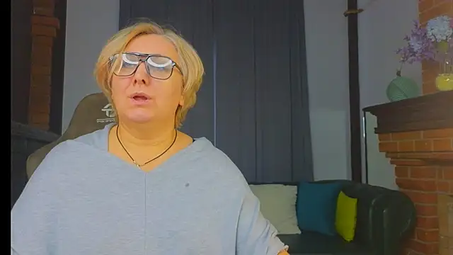 Marta Wils online show from November 7, 4:29 am