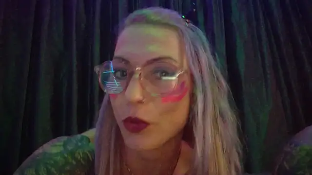 Fit4Kink online show from April 12, 12:03 am