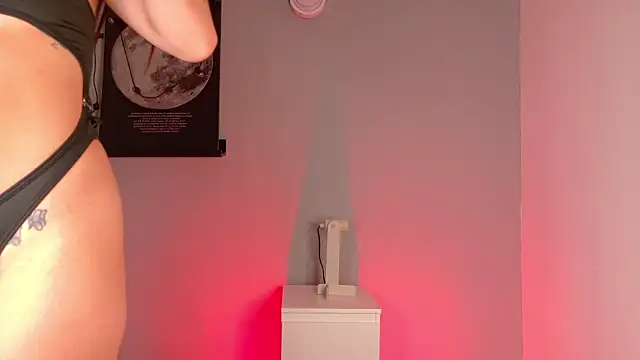 KeendraFox  online show from March 2, 11:17 am