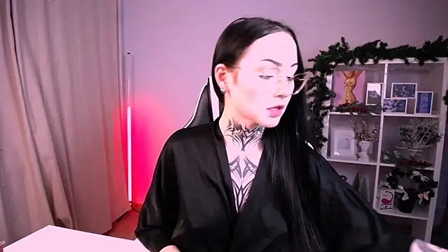 MollyKissy online show from January 15, 3:01 am