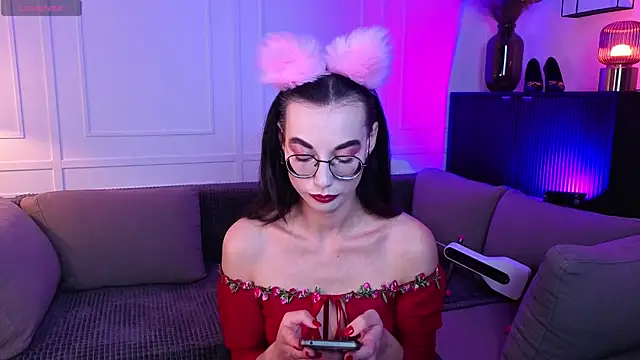 Snapshot of EmmaJakson chatting on October 24, 3:41 pm EmmaJakson online show from October 24, 3:41 pm