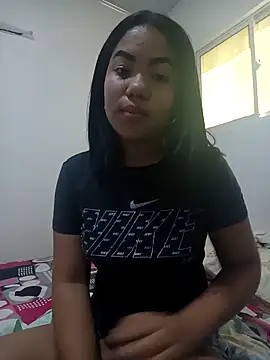 little onixx online show from March 12, 6:10 pm