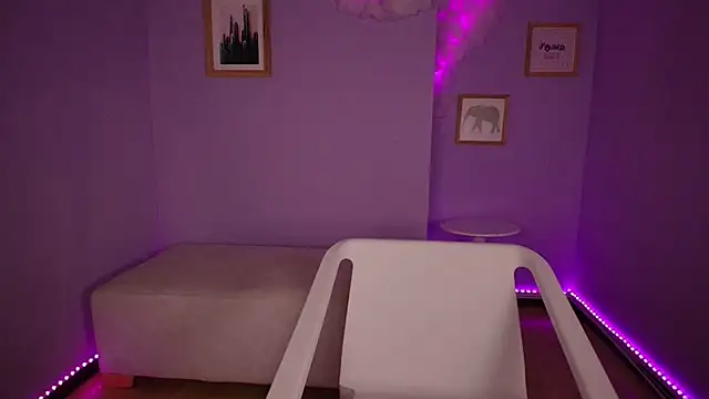 cat nasty online show from March 17, 2:54 pm